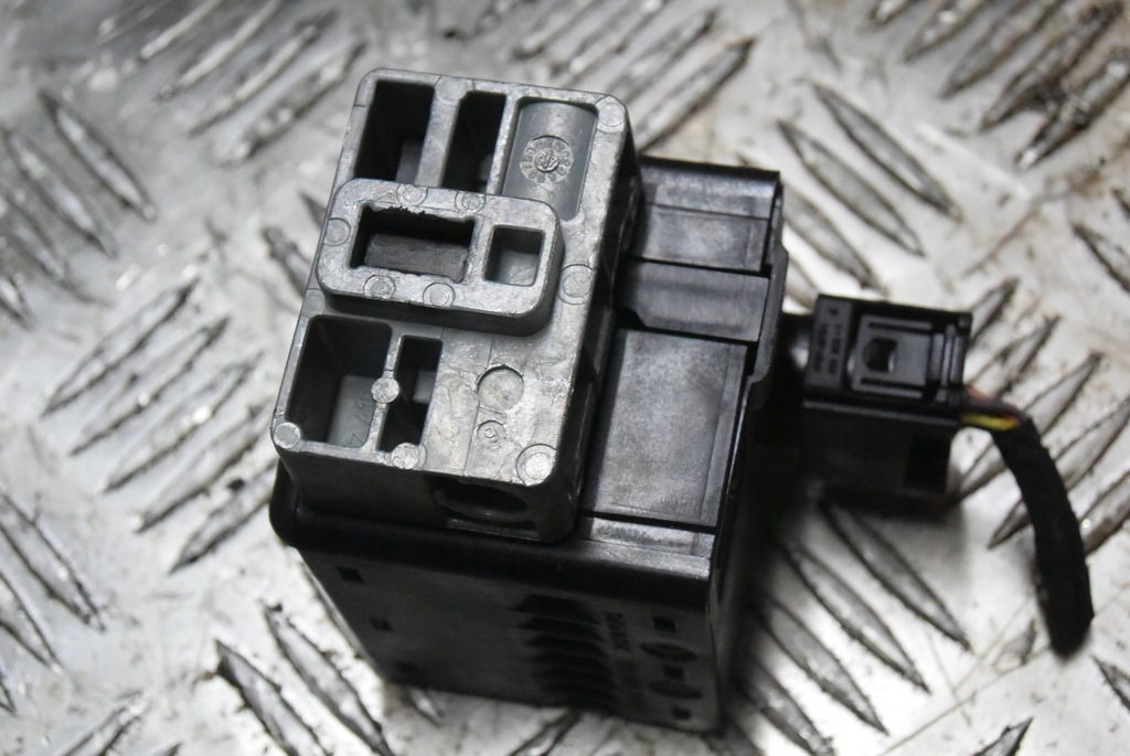 фото №1, Блокування керма renault scenic ii iii 8200604932