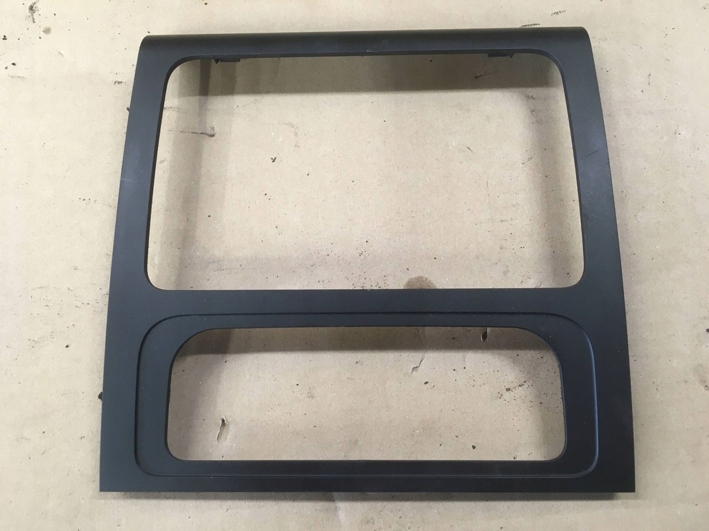 фото №2, Рамка радіо volkswagen touran ii 2012 1t0858071r