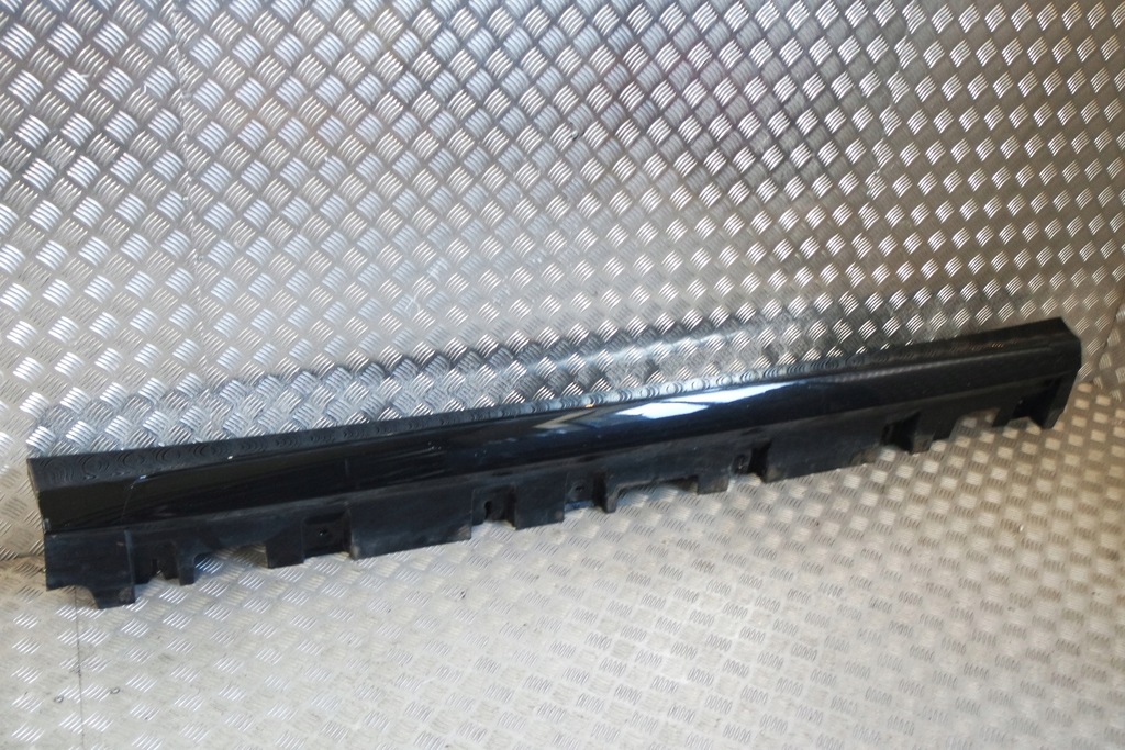 фото №1, Молдинг r порог mercedes w167 amg a1676902304