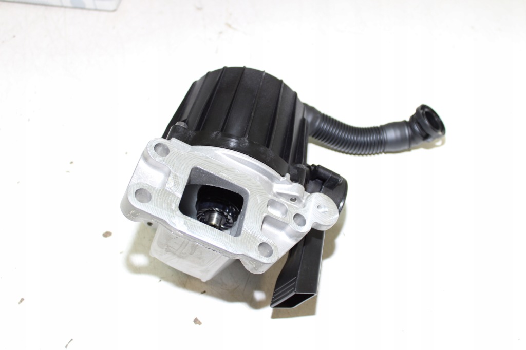 Сепаратор оливи mercedes a4720107962 actros mp4 Доставка