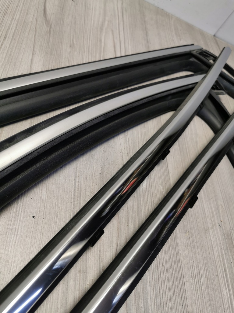 фото №11, Молдинг хром дверь левый задняя hyundai santa fe iv