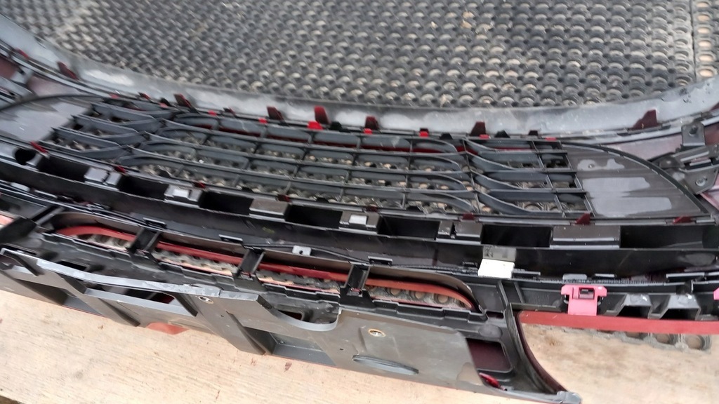 фото №10, Renault megane iii hb kombi бампер перед nnj противотуманная фара