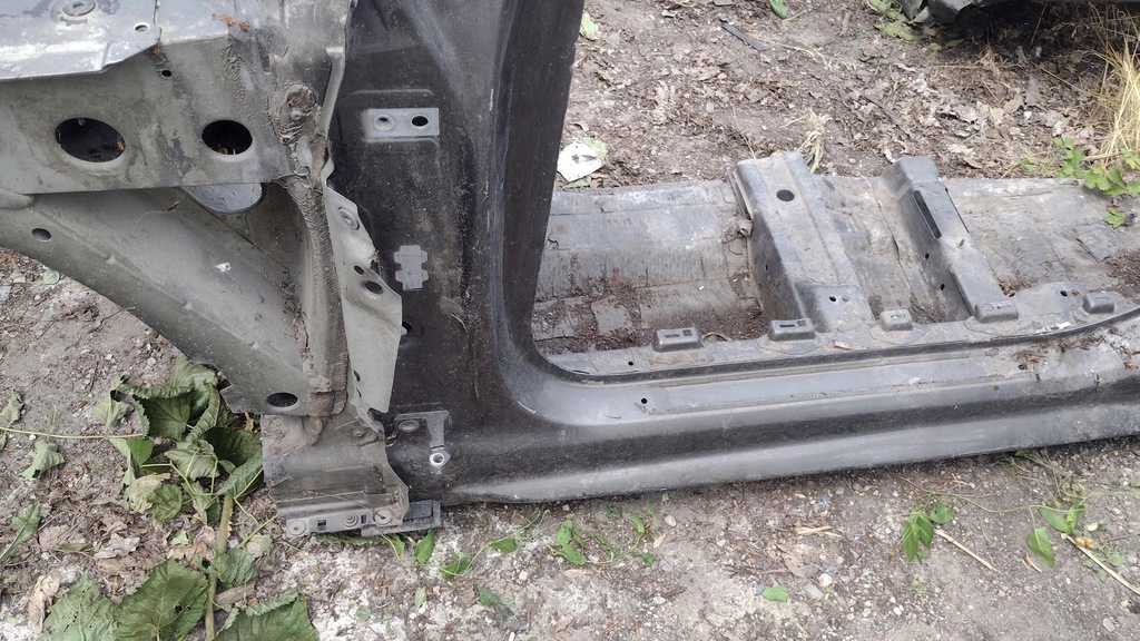 фото №3, Audi a6 4g чверть передня перед ліва поріг