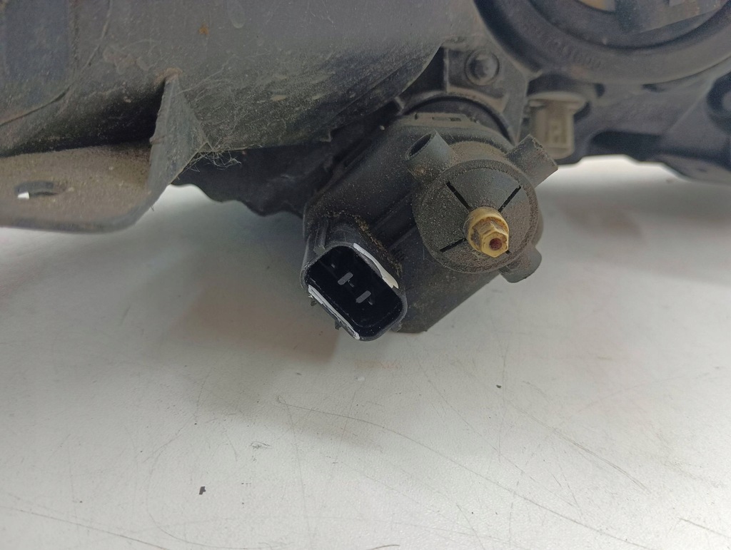 фото №8, Honda civic 2008 левая сторона лампы передние