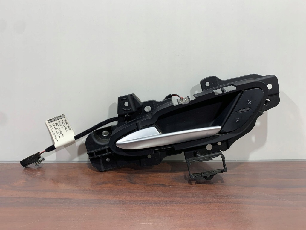 Купить Alfa romeo stelvio 160006682 левая сторона ручка внутреннее