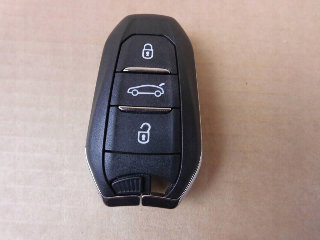 фото №1, Opel crossland x ключ pilot 9816168880 98161688zd