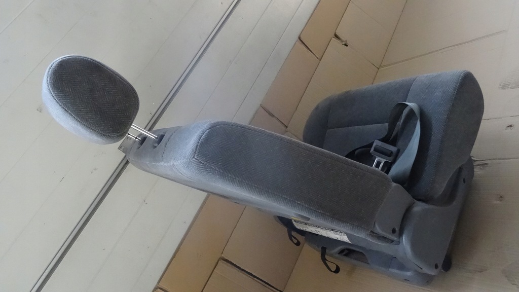 фото №12, Kia carnival i сидіння лівий задня iii ряд