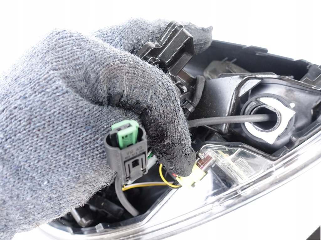 фото №10, Audi q7 sq7 4m0 15- механизм камера правое 15+4pin