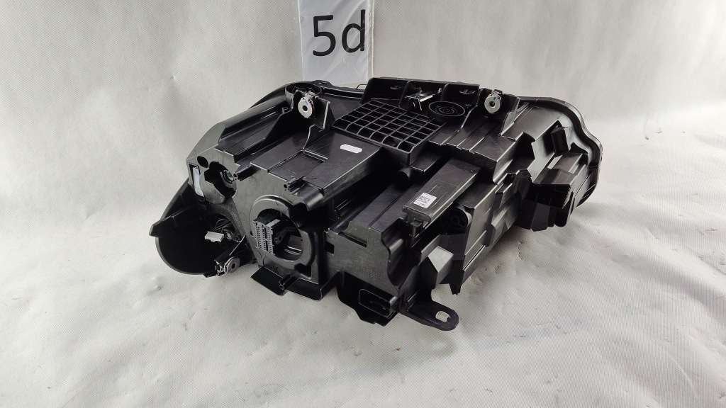 Bmw x1 f48 lift lci usa full led правый адаптивный фара лампа правая Цена