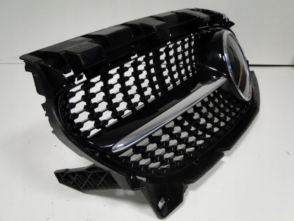 Mercedes решётка радиатора решётка радиатора чёрный на радар distronic a klasa 176 w176 рестайлинг Оригинал