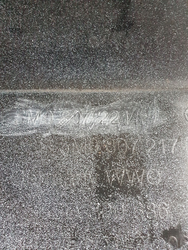 фото №10, Бампер передний vw golf v plus 5m0