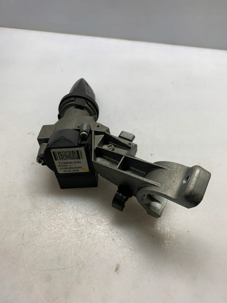 фото №1, Замок запалювання ключ 51799409 fiat fca