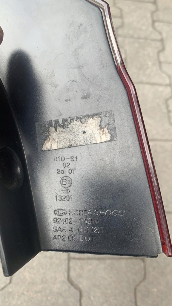 фото №2, Kia rio 2011- задняя правая лампа задняя