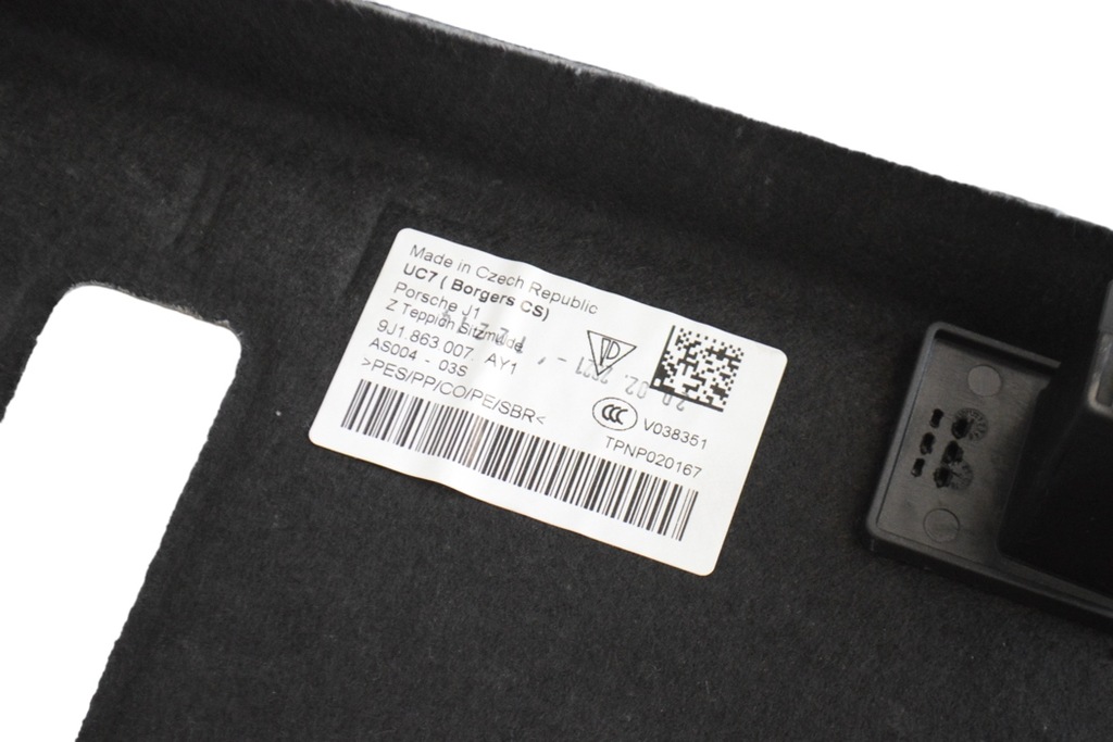 фото №5, Porsche taycan коврик na пол багажника turbo s 2021 lhd