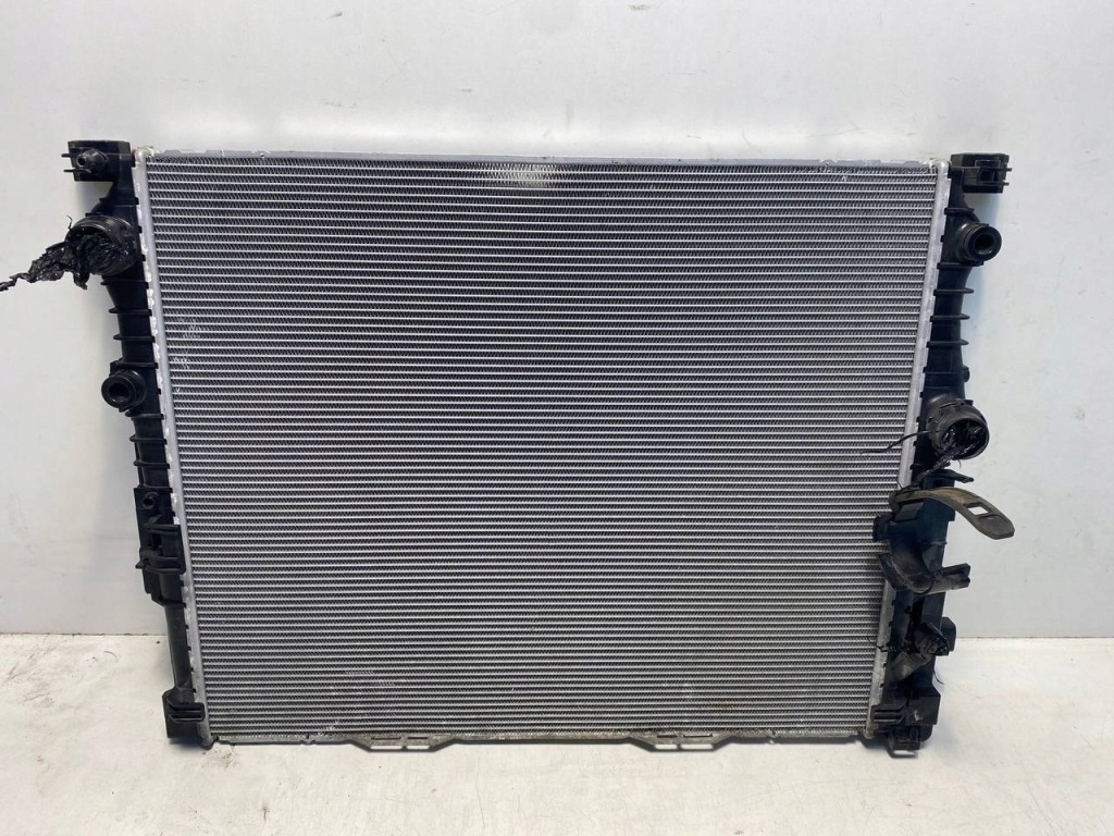 Купити Bmw 5 g30 g31 радіатор води 8743664 mahle