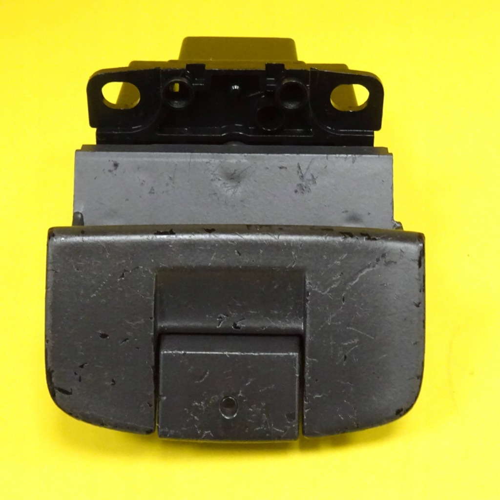 фото №1, Кнопка вимикач гальма ручного renault espace iv 8200048590c nr28