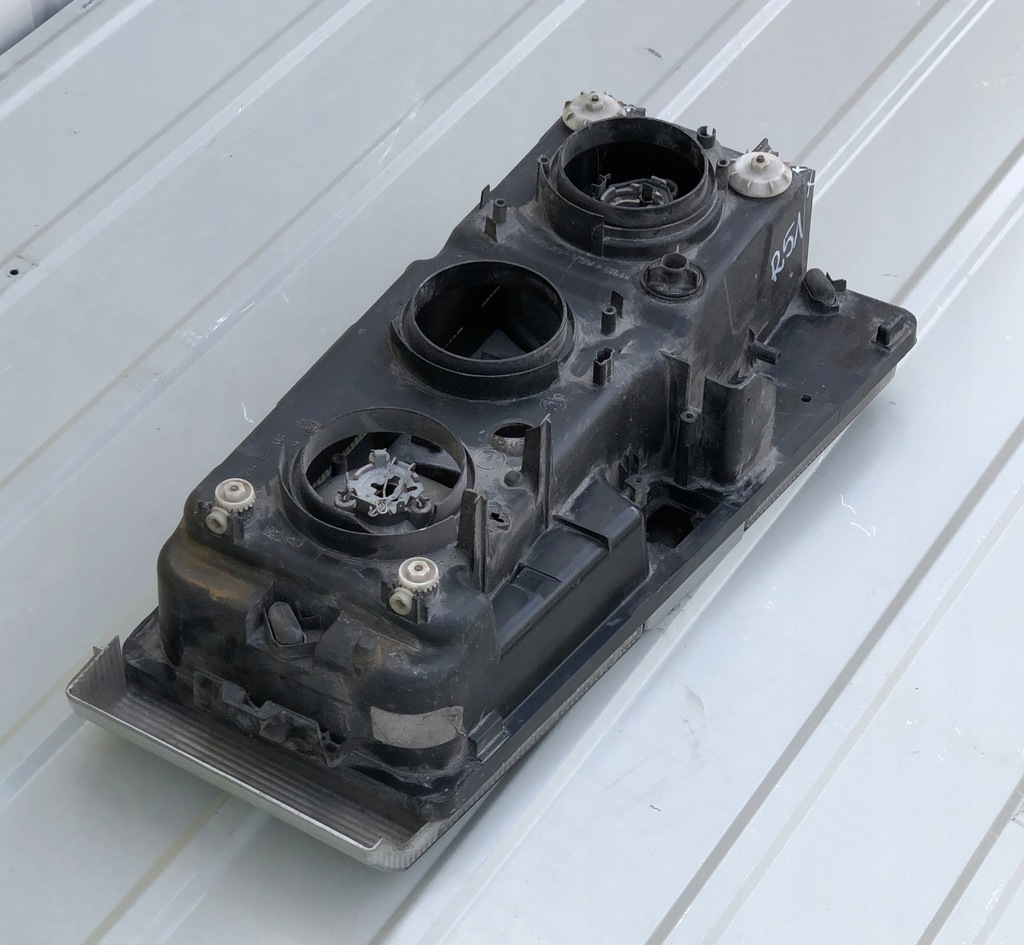 фото №8, Renault magnum dxi лампа фара правий передній перед 24682400