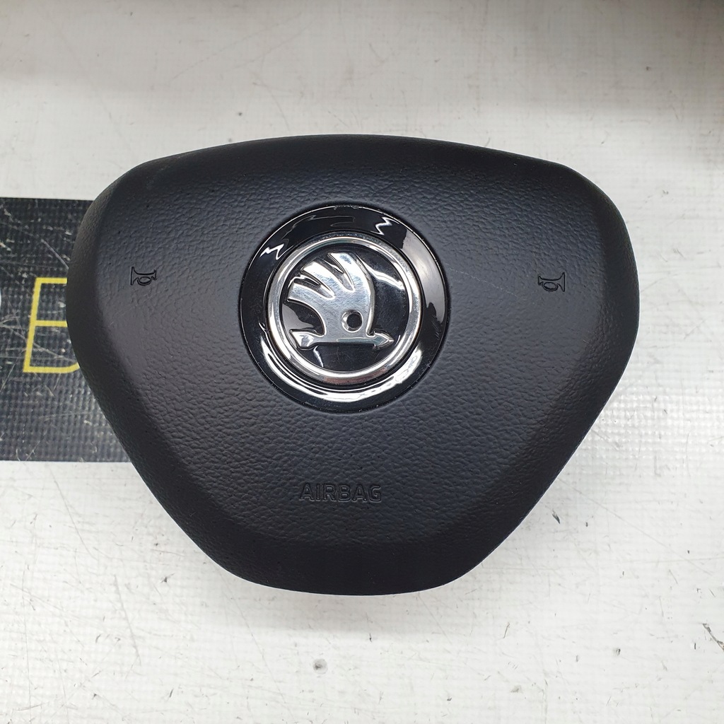 фото №7, Citigo приборная панель консоль подушки безопасности ремни подушка безопасности