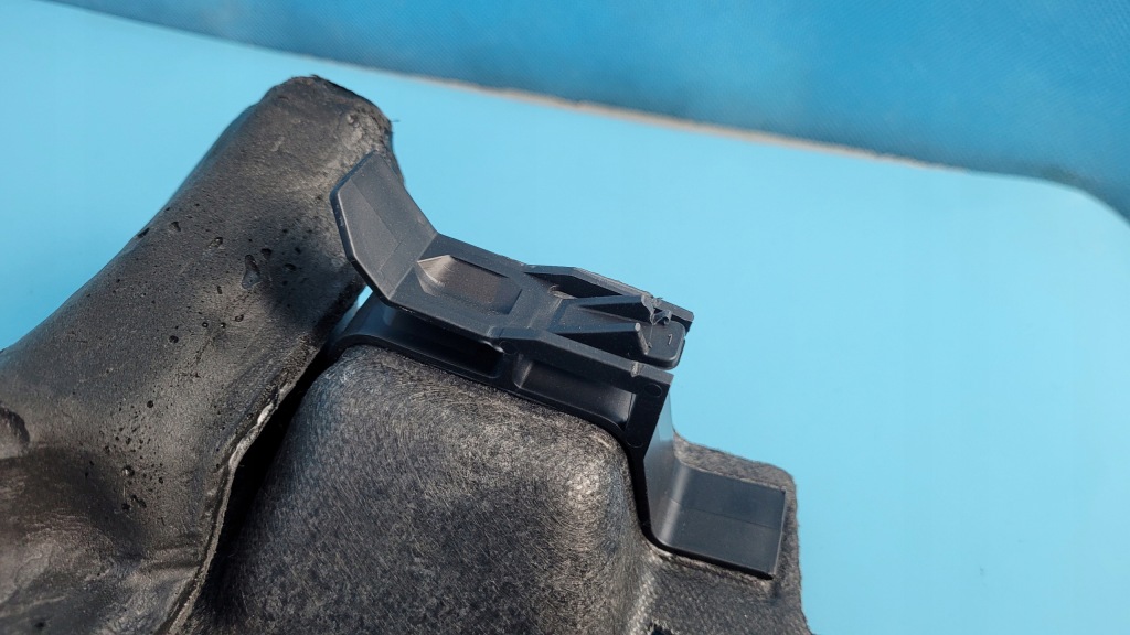 Tesla model 3 21r полиця багажника світло стоп 1538903-00-c Оригінал