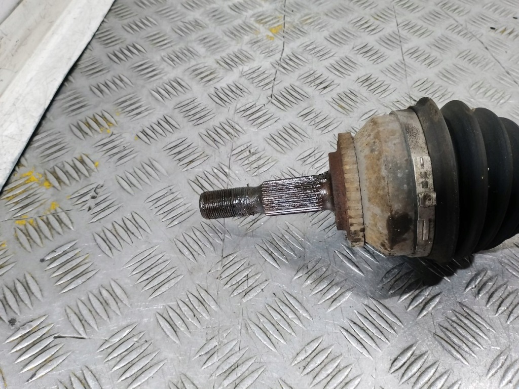фото №2, Приводной вал правая перед volvo v40 95-04 1.9 dci