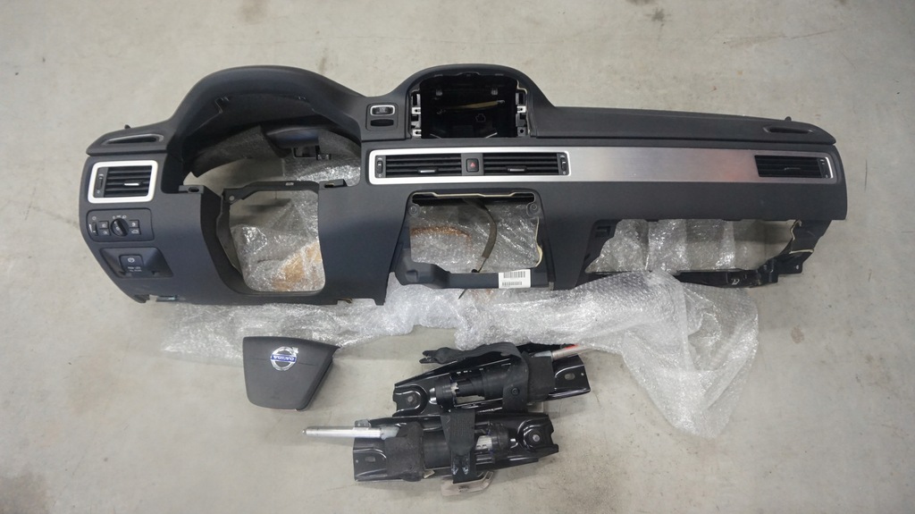 фото №1, Консоль подушки безопасности ремни volvo s80 ii v70 iii xc70 ii