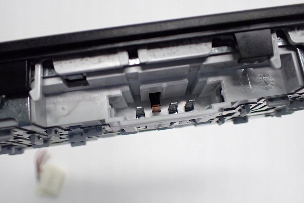 фото №3, Лампа салона кабины oryg mercedes cls c218 13r