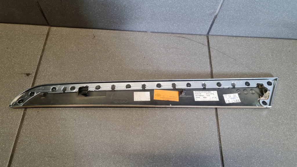 фото №6, Молдинг dekor drewno лівий задня audi a6 c6 4f0867419b