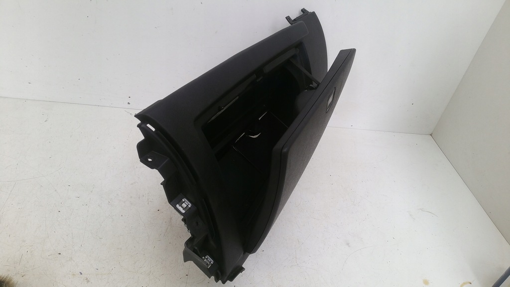 фото №4, Бардачок пасажира 7124548 bmw e87