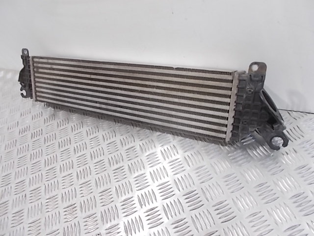 Радиатор интеркулер mazda cx5 6 127100-4114 sh01-13-565 k4238 оригинал в Украине