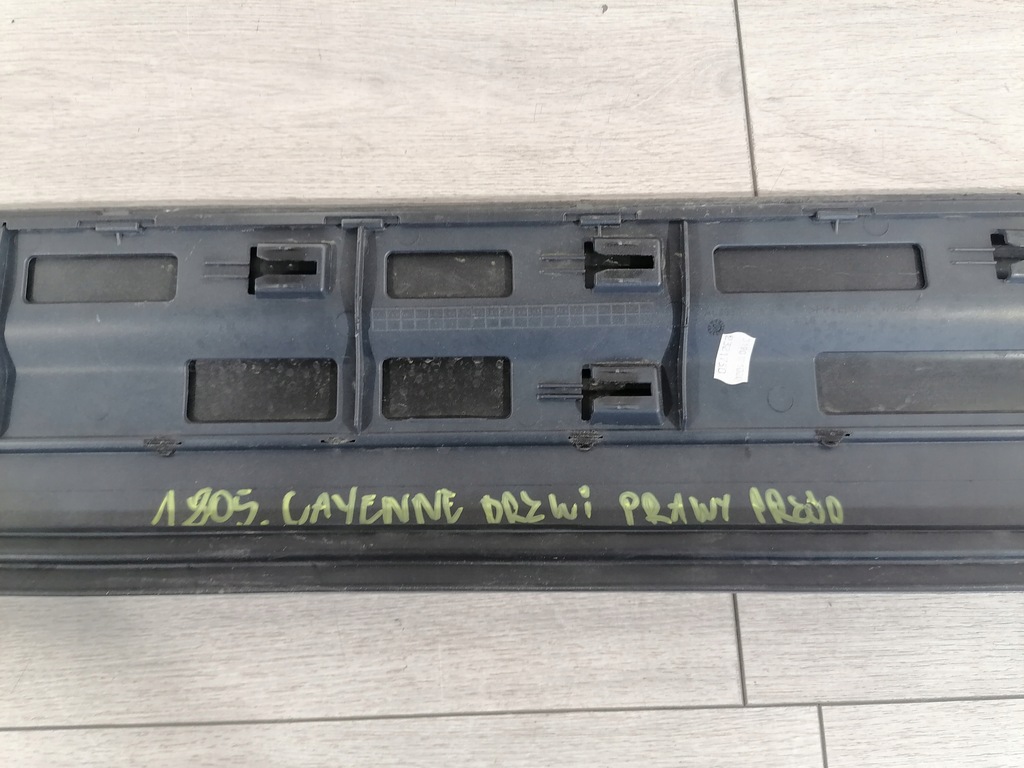 фото №9, Porsche cayenne молдинг дверь правый prz. 7p5837788s