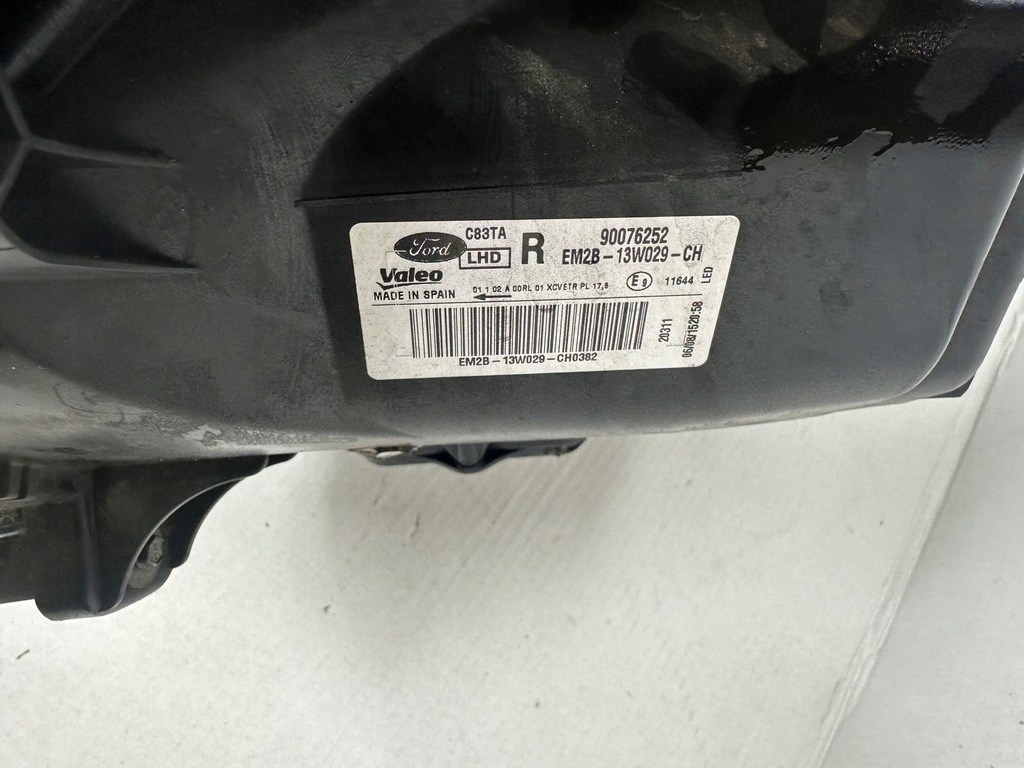 фото №11, S-max mk2 ford лампа права ліва full led em2b-13w030-ch