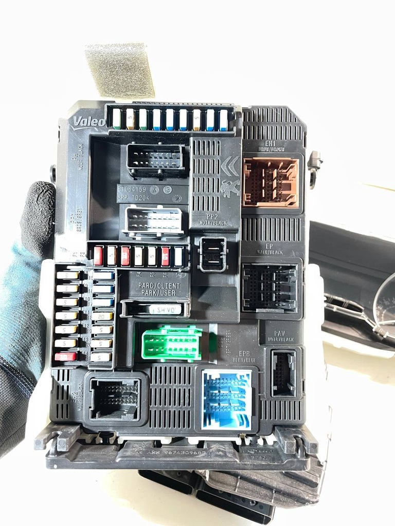 фото №8, Набір стартовий імобілайзер лічильник бортовий комп'ютер bsi peugeot 208 i 1.5 9819849680