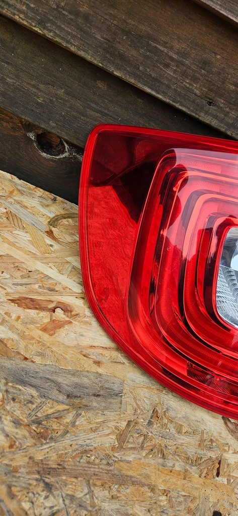 фото №6, Лампа задняя левая сторона skoda superb b6 lift 3t 3t9945095a