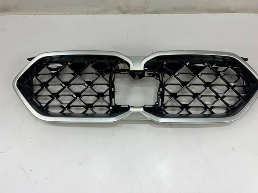 фото №1, Bmw x2 u10 решётка радиатора бампера решётка радиатора впуск решётки радиатора