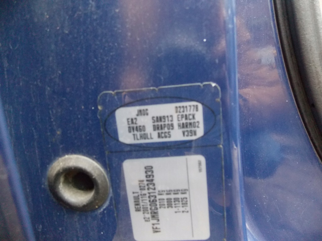 Бампер задний renault scenic 03-09 kod lak. ov460 kpl. Оригинал