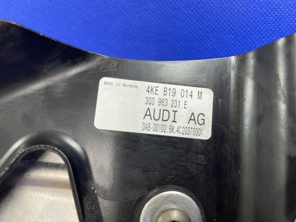 фото №8, Audi e-tron 55 теплообмінник тепла нагрівач 3q0963231e 4ke819014m