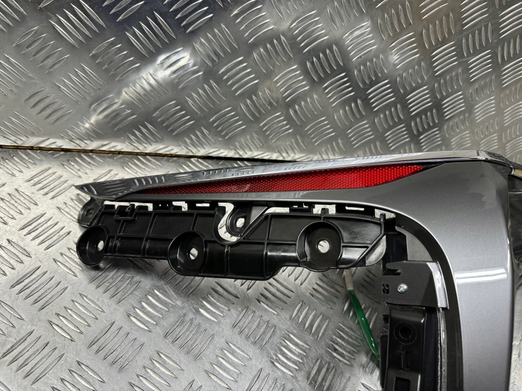 фото №5, Оригінальний номер lexus lc500 лампа задня ліва задня оригінал lc 500 h idealna