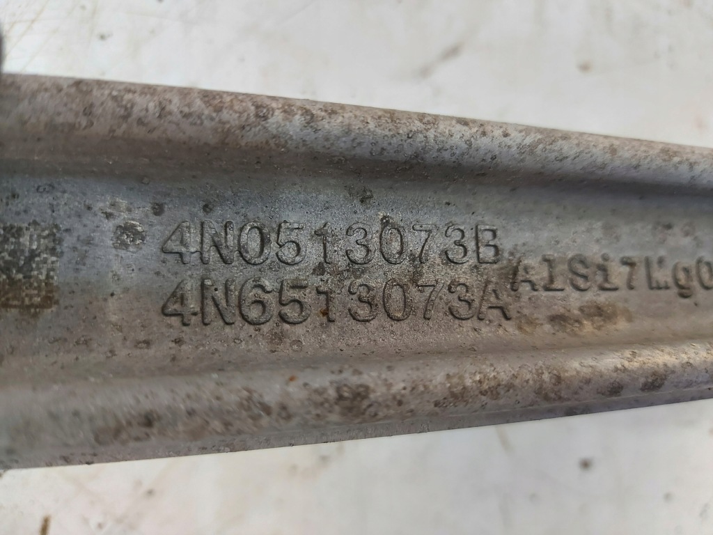 Audi a8 d5 4n амортизатор задні правий ліве Зі Шроту