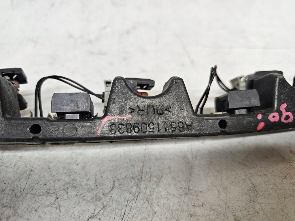 фото №10, Mercedes w212 w207 w204 w218 молдинг подаюча форсунки a6511509833