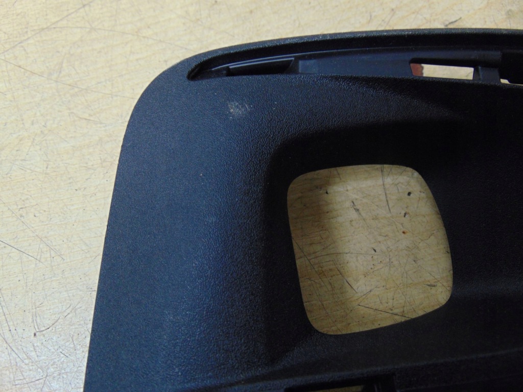 фото №8, Решітка w бампер права peugeot 3008 ii 9815692777d