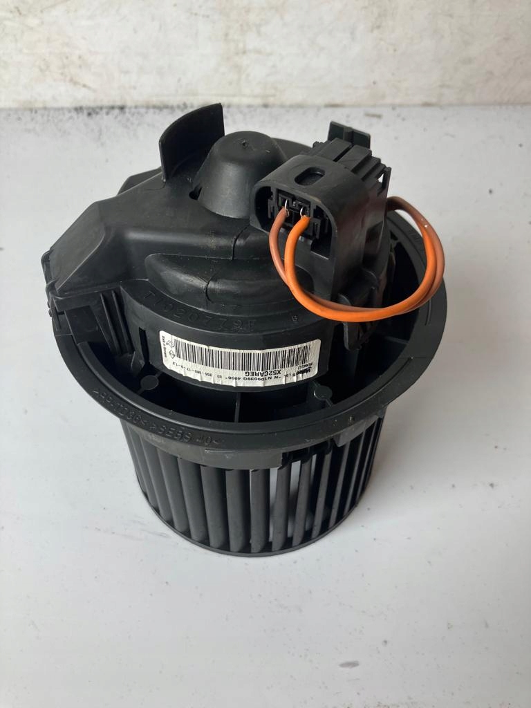 фото №1, Воздуходувка отопителя clio iv n109039q