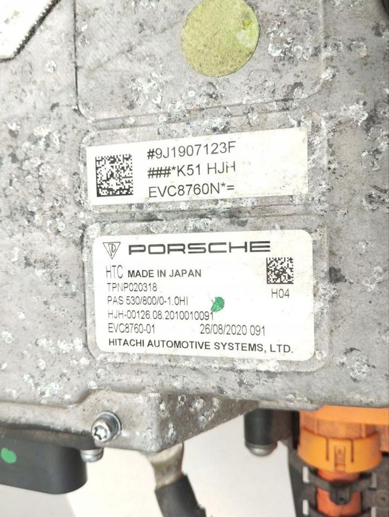 фото №7, Porsche taycan 9j1 2021 преобразователи