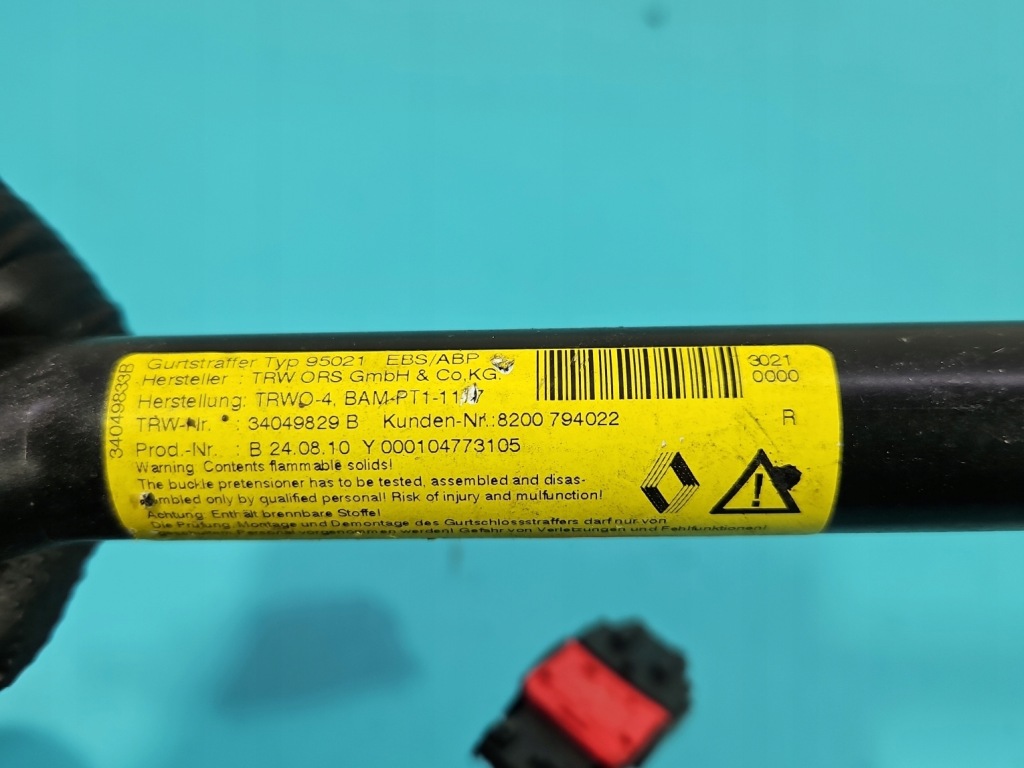 Ремень безопасности перед правая  пассажира renault clio 3 34049829b Оригинал