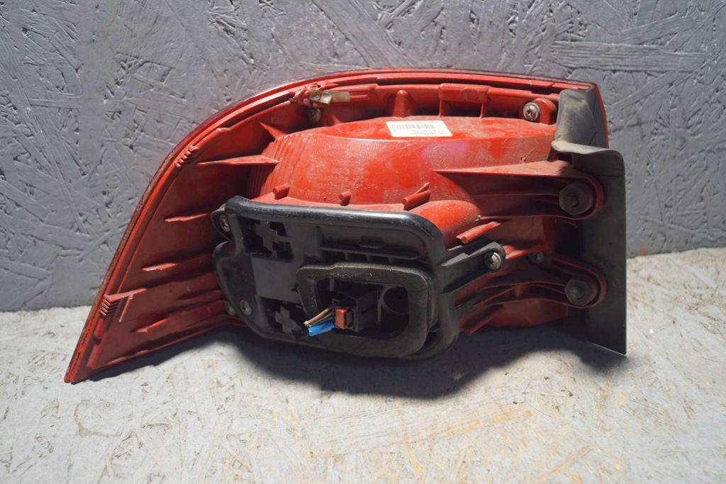 фото №15, Vw passat b7 лампа правый задняя s1596