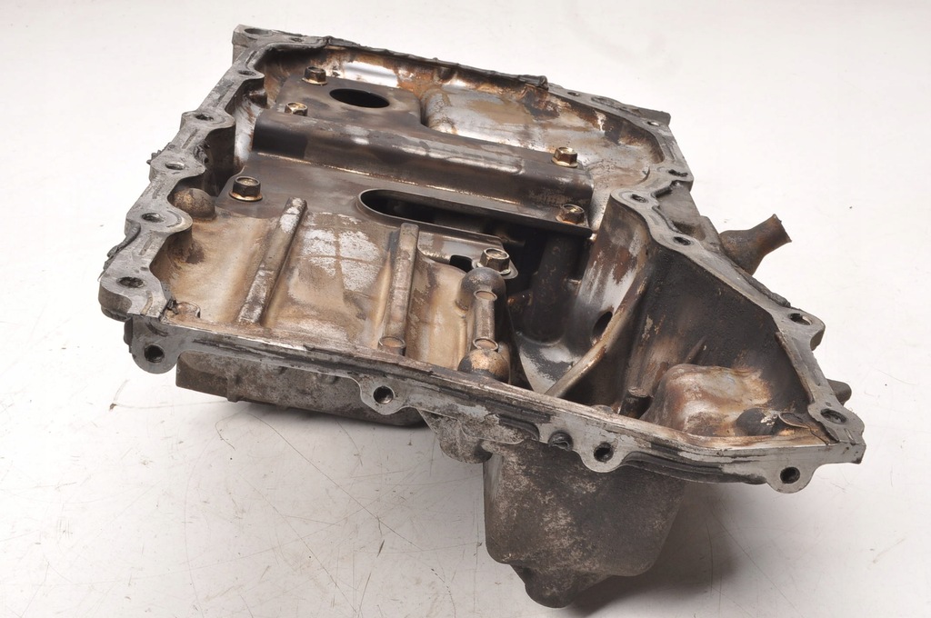 фото №1, Mazda 5 i cr 1.8 поддон масляная lf5010401