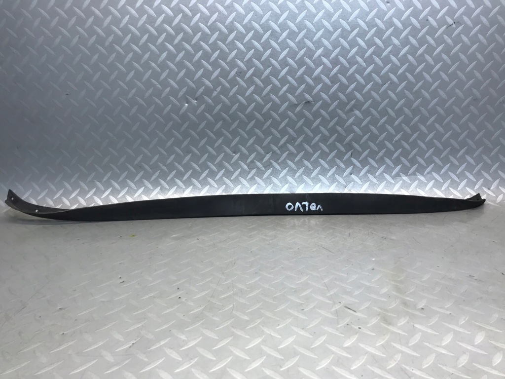 фото №1, Молдинг спойлер накладка-спойлер бампера volvo s60 ii v60 lift