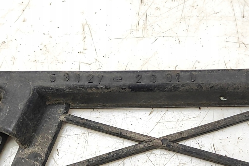 фото №16, Решётка бампера средняя toyota previa _r3_ 5271128040 2.0l дизель 85kw