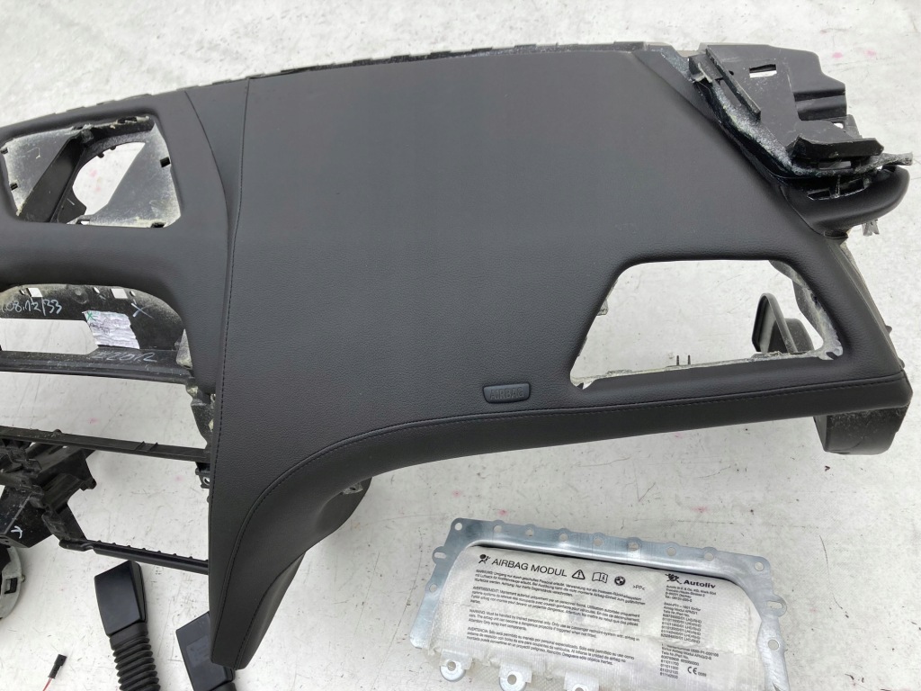 Bmw f06 f12 f13 панель приладів панель  панель приладів pulpit подушка безпеки srs ремені ремінь натягувачі Ціна