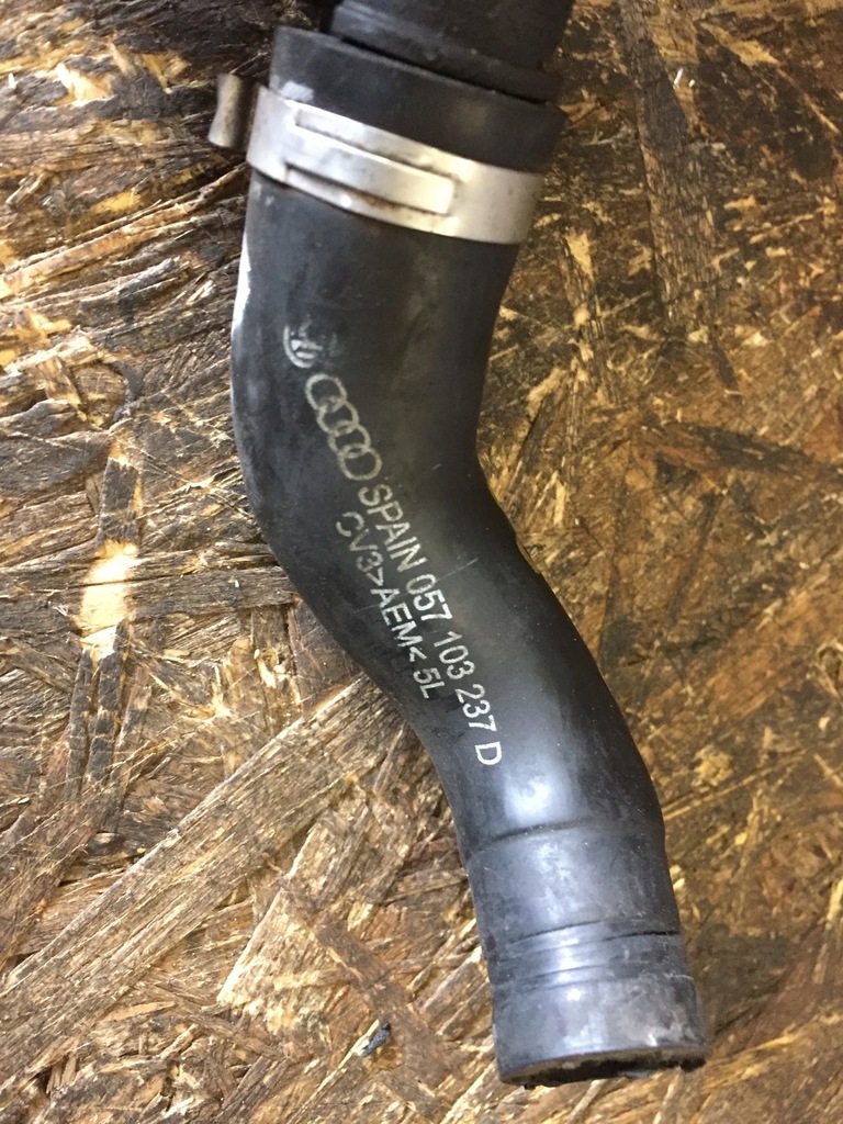 фото №3, A8 d3 4.2 tdi труба шланг повітря 057129627d