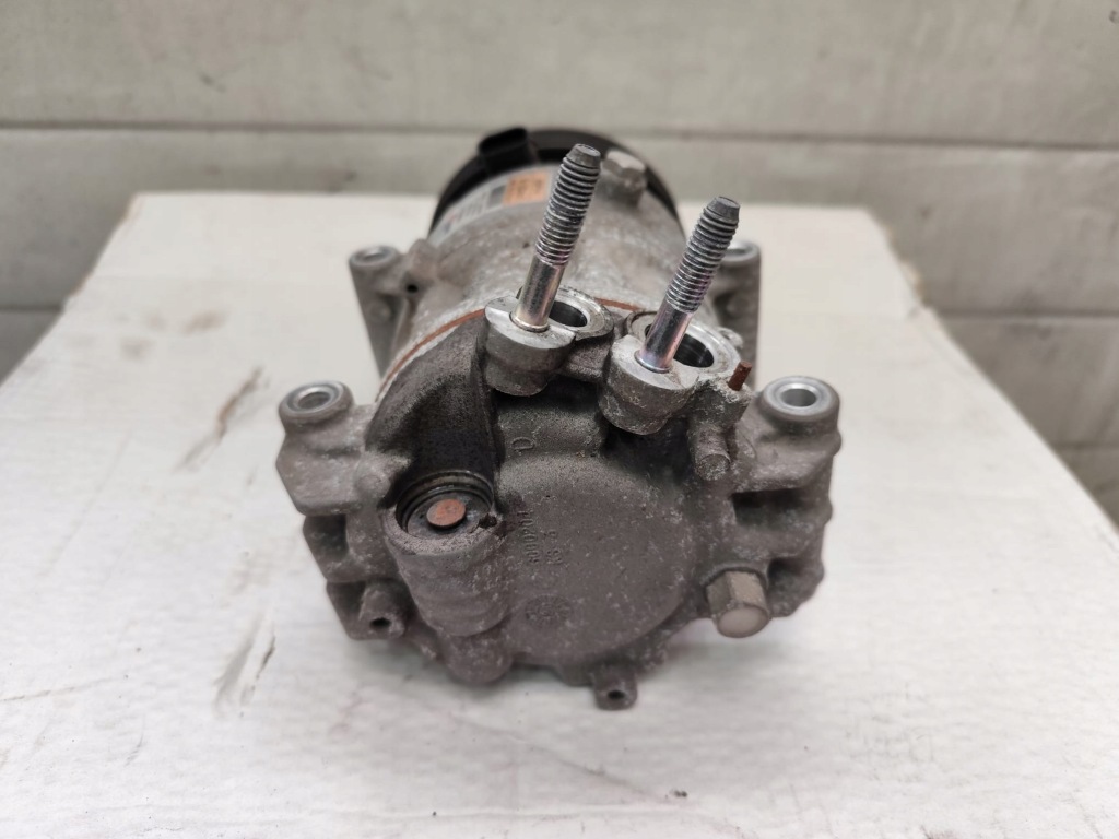 Компресор кондиціонера ssangyong tivoli od 2020 Оригінал